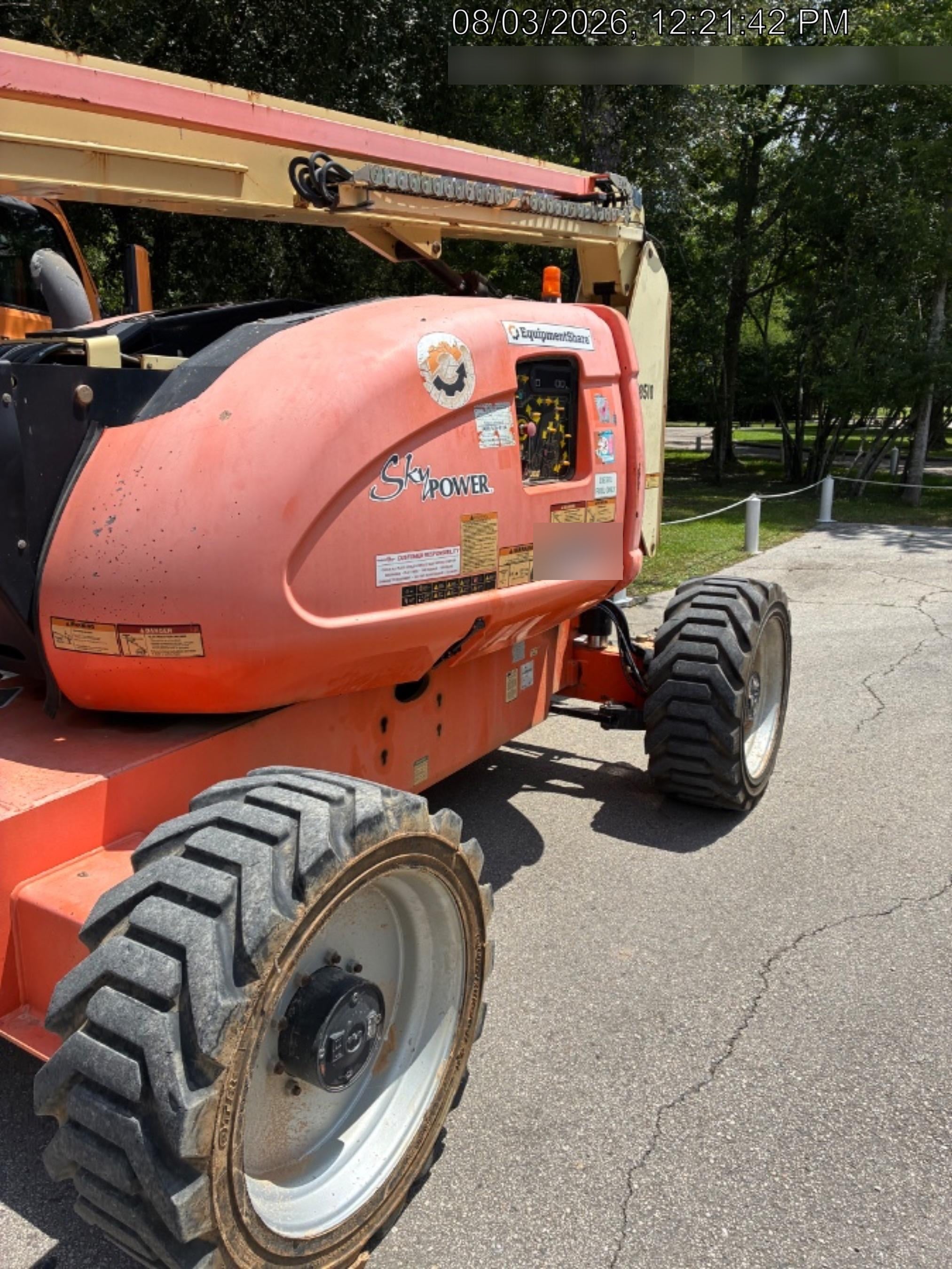 2019 JLG 600AJ