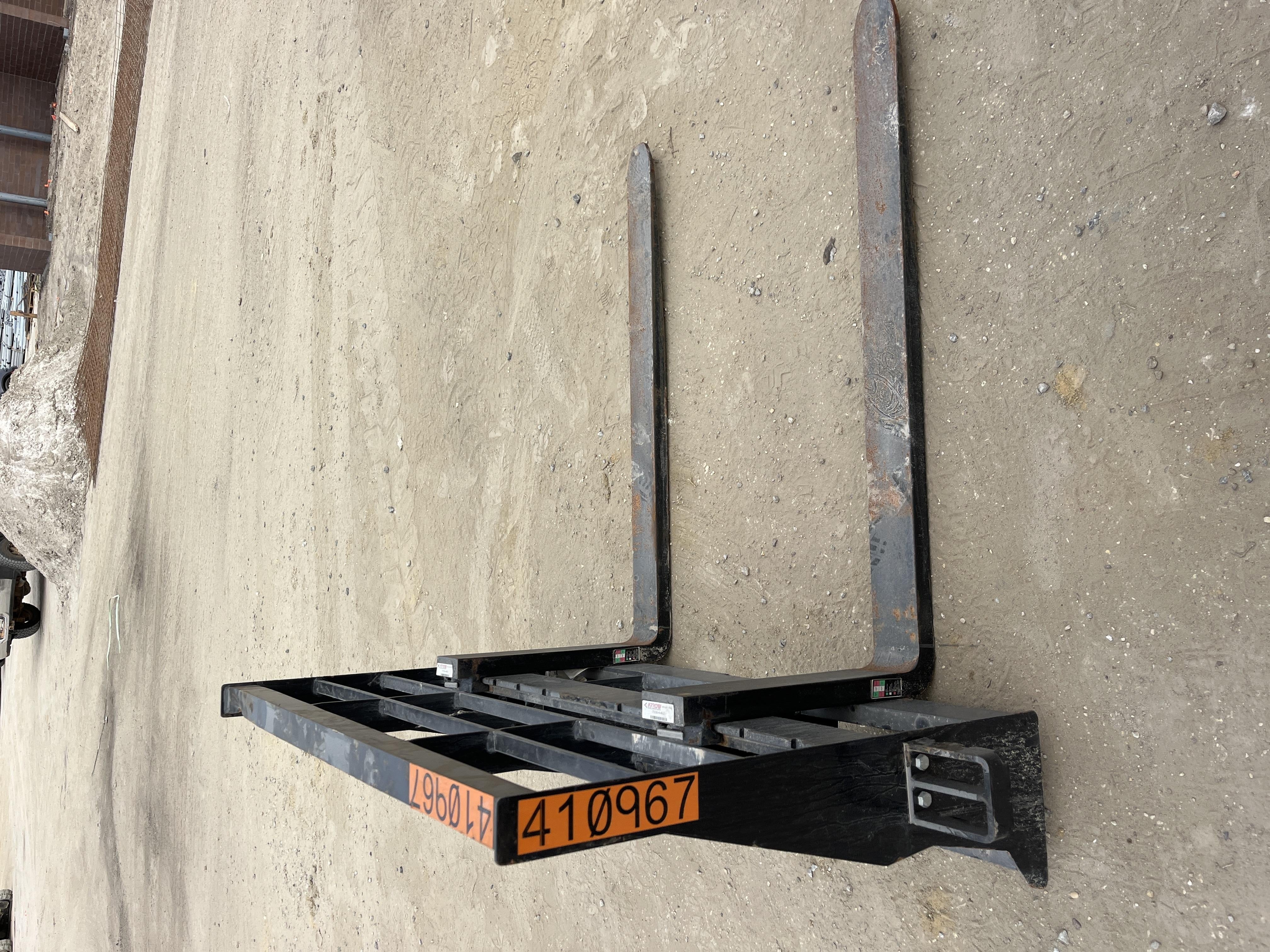 2024 ARROW MATERIAL HANDLING F5100CB