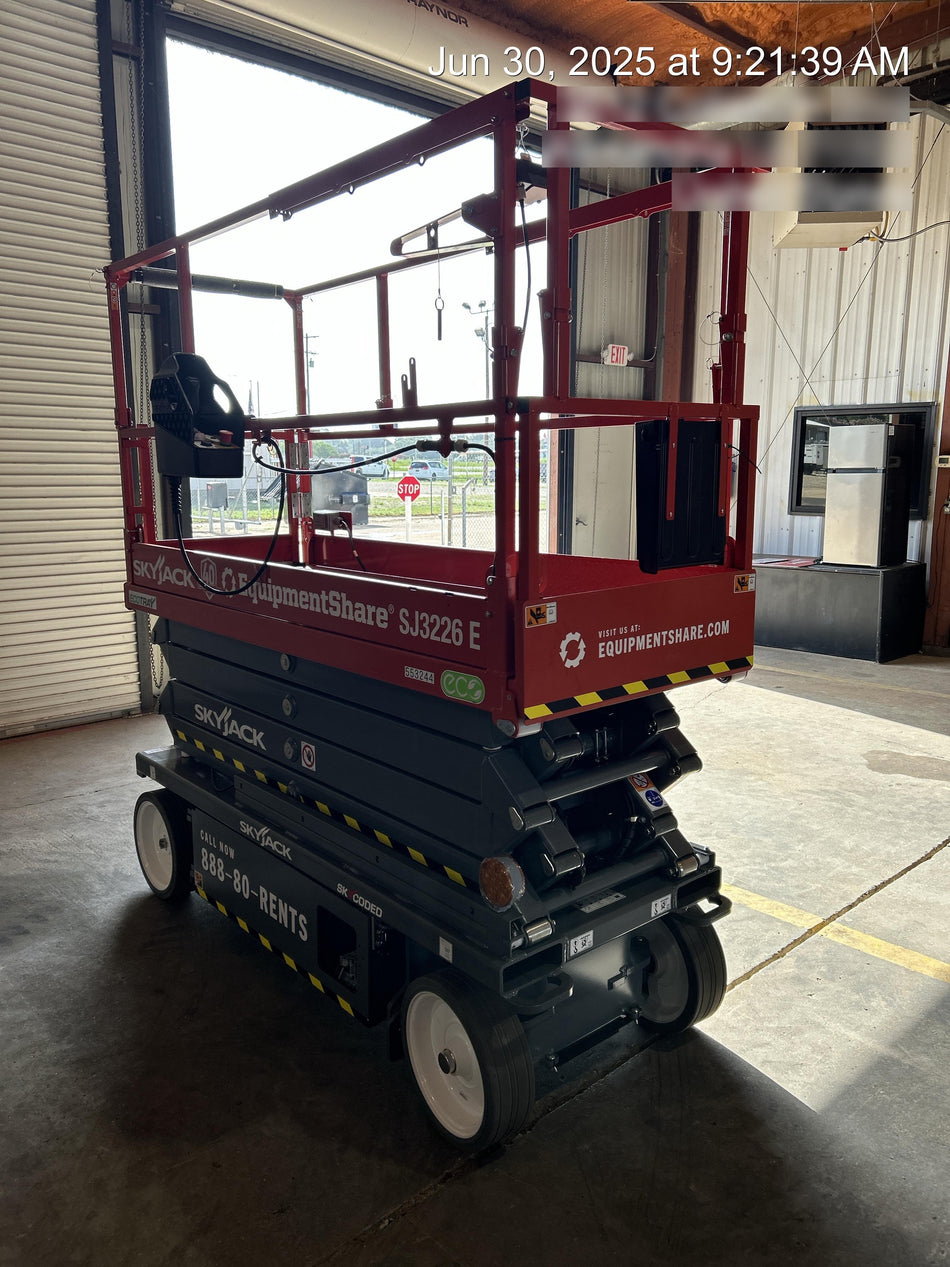 2025 SKYJACK SJ3226