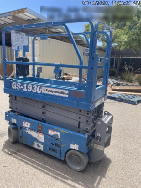 2019 Genie GS-1930 Half Height Swing Gate, 800W Inverter
