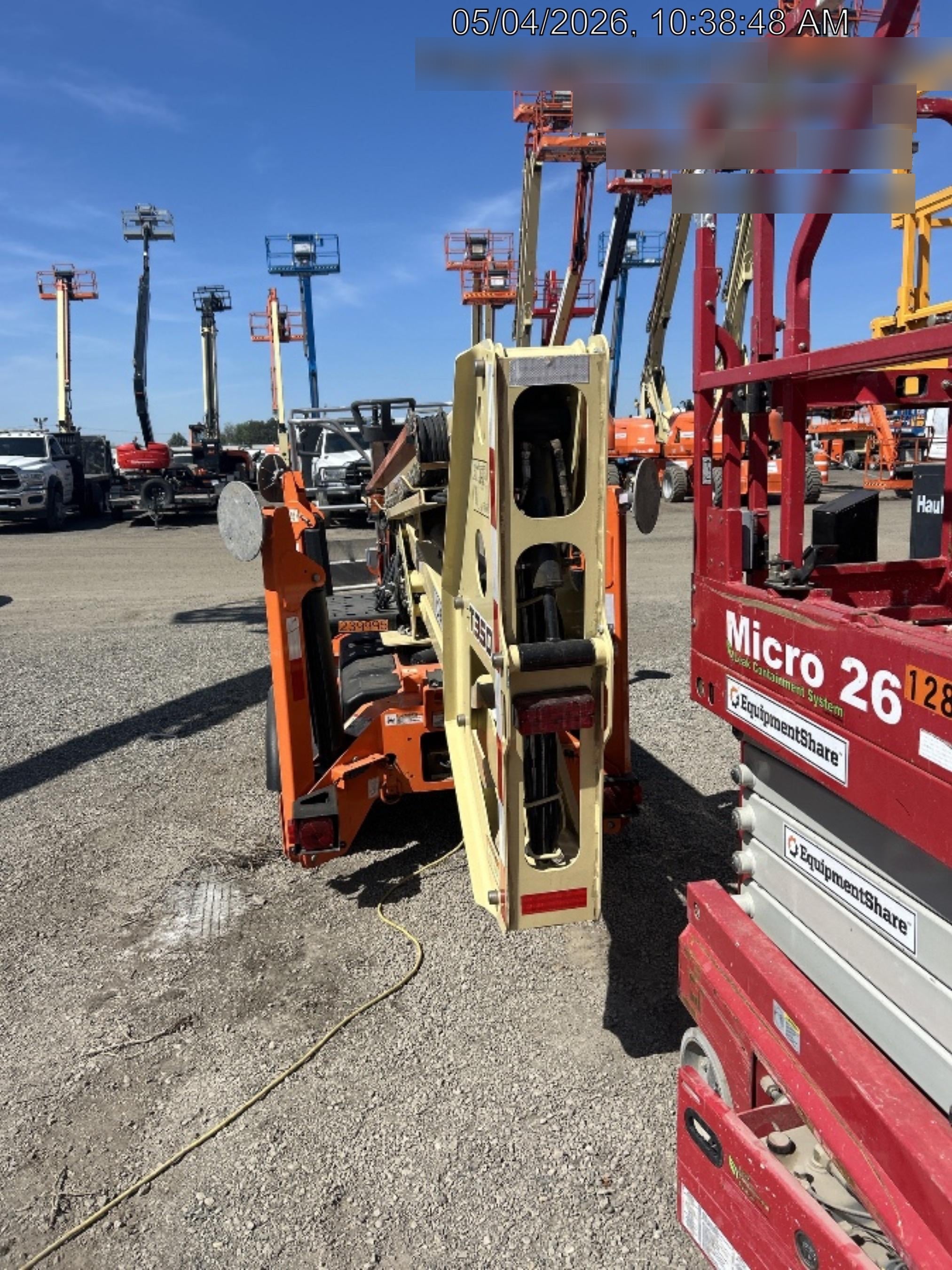 2022 JLG T350