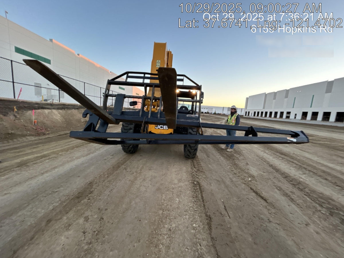 2024 JLG 1001275853