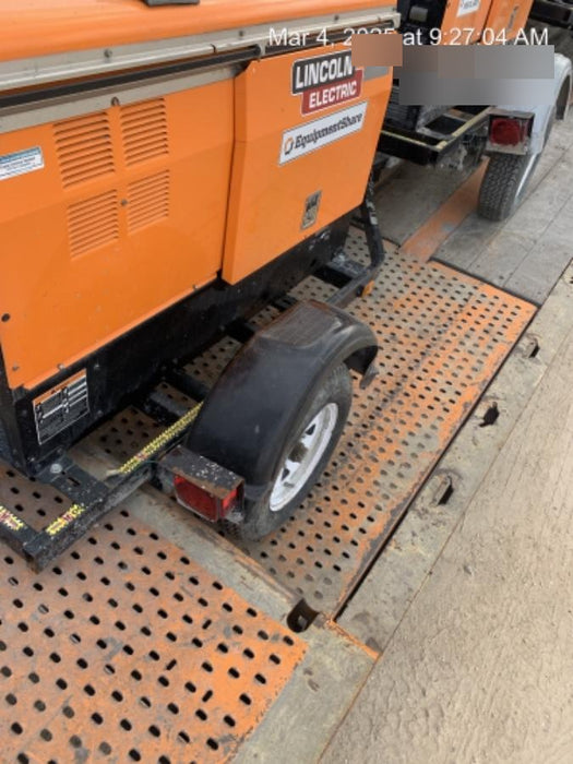 2022 Lincoln Electric LE400 Kubota V1505, Trlr, Cable Rack, Light Kit, ES Decals, T3