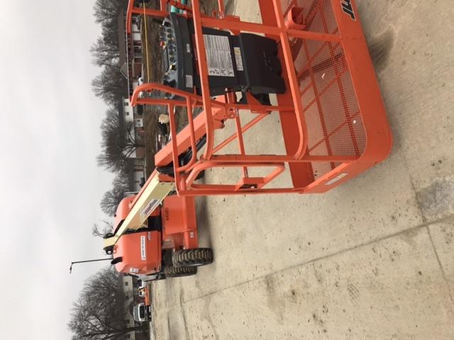 2019 JLG 460SJ