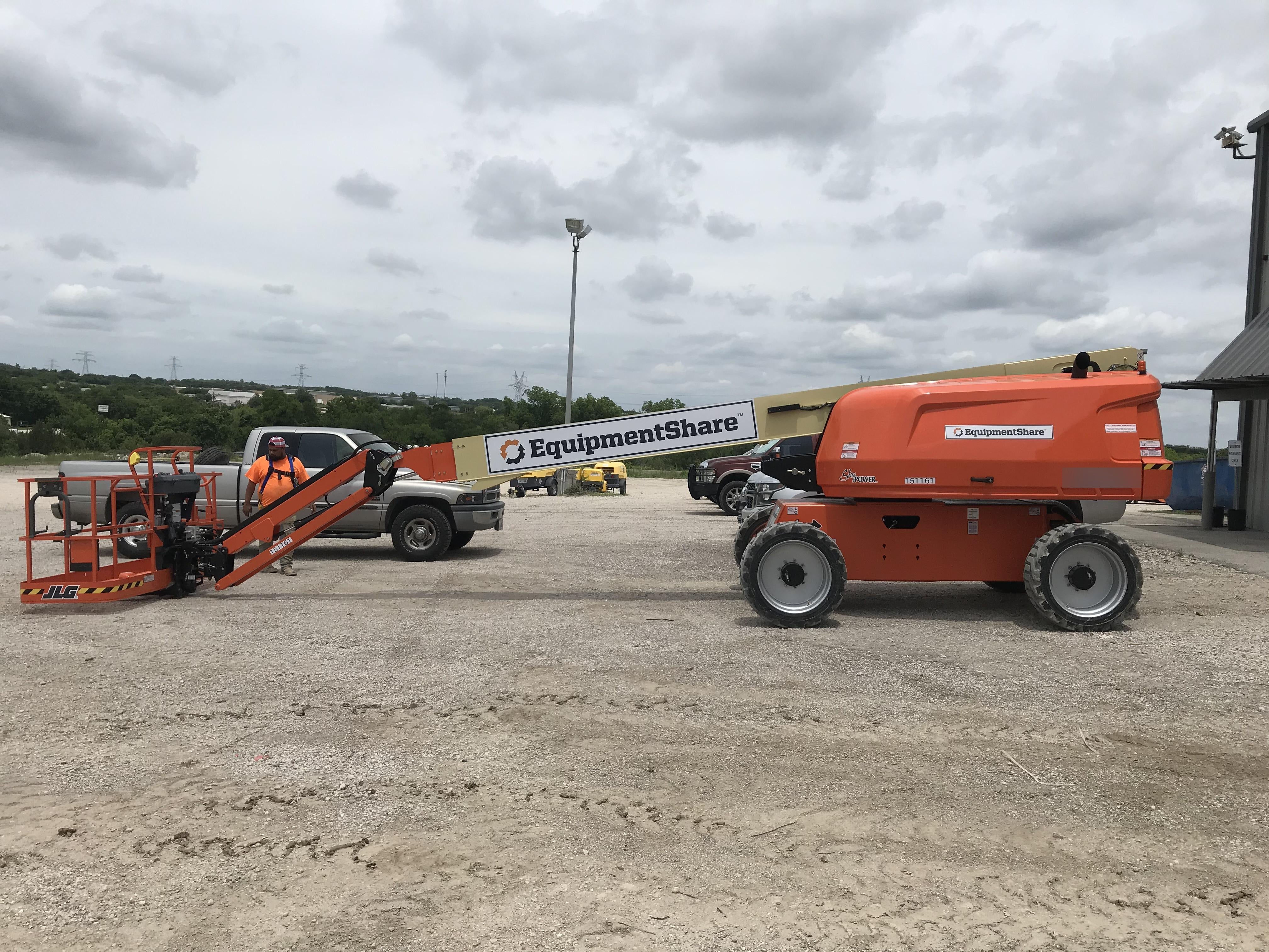 2021 JLG 660SJ