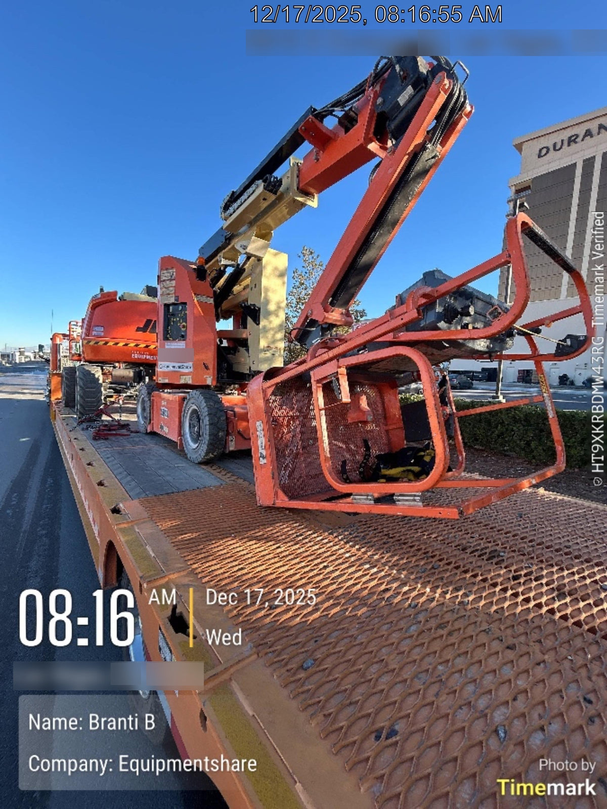 2019 JLG E300AJP