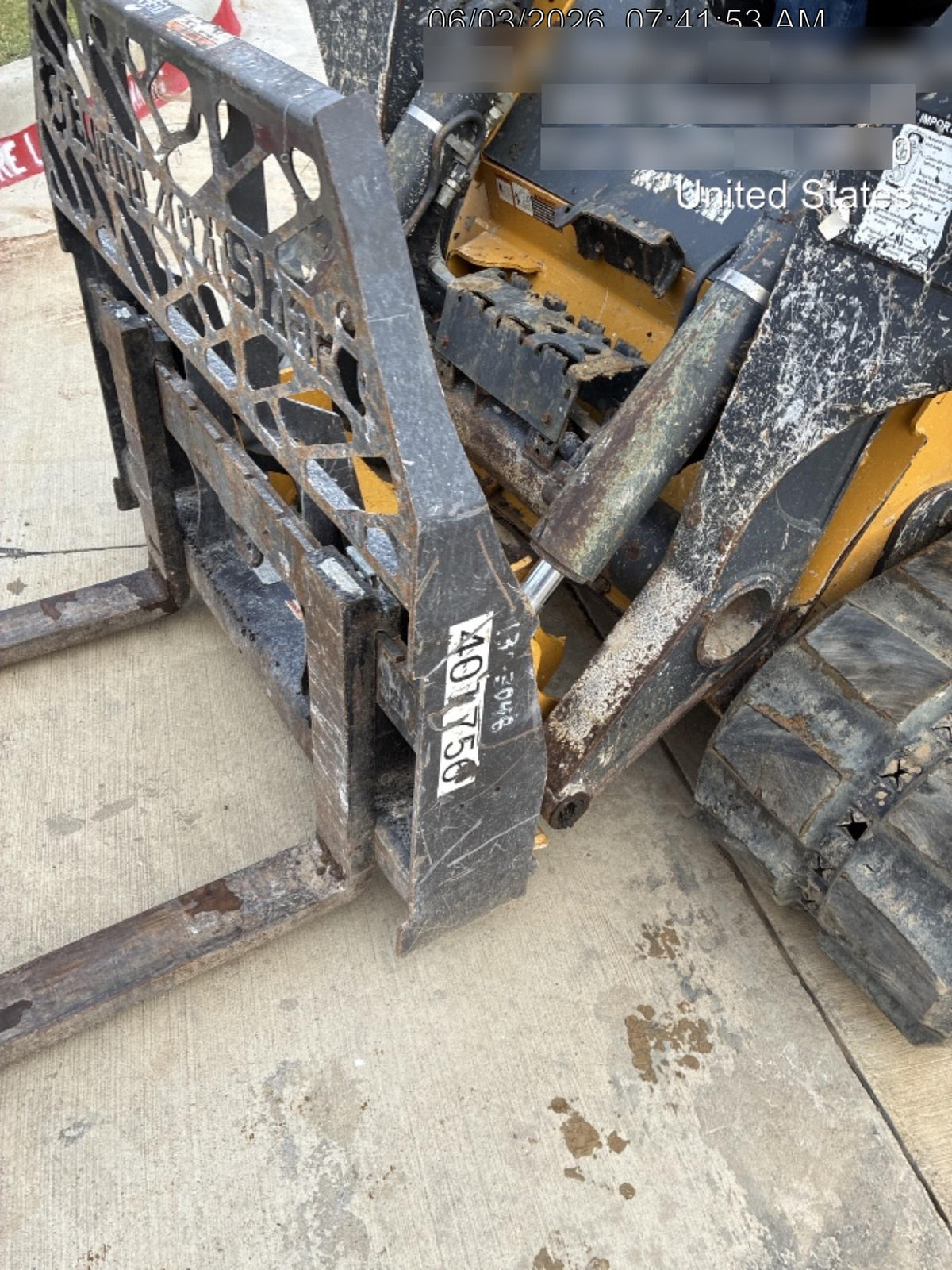 2024 PALADIN 48" Pallet Forks - Paladin