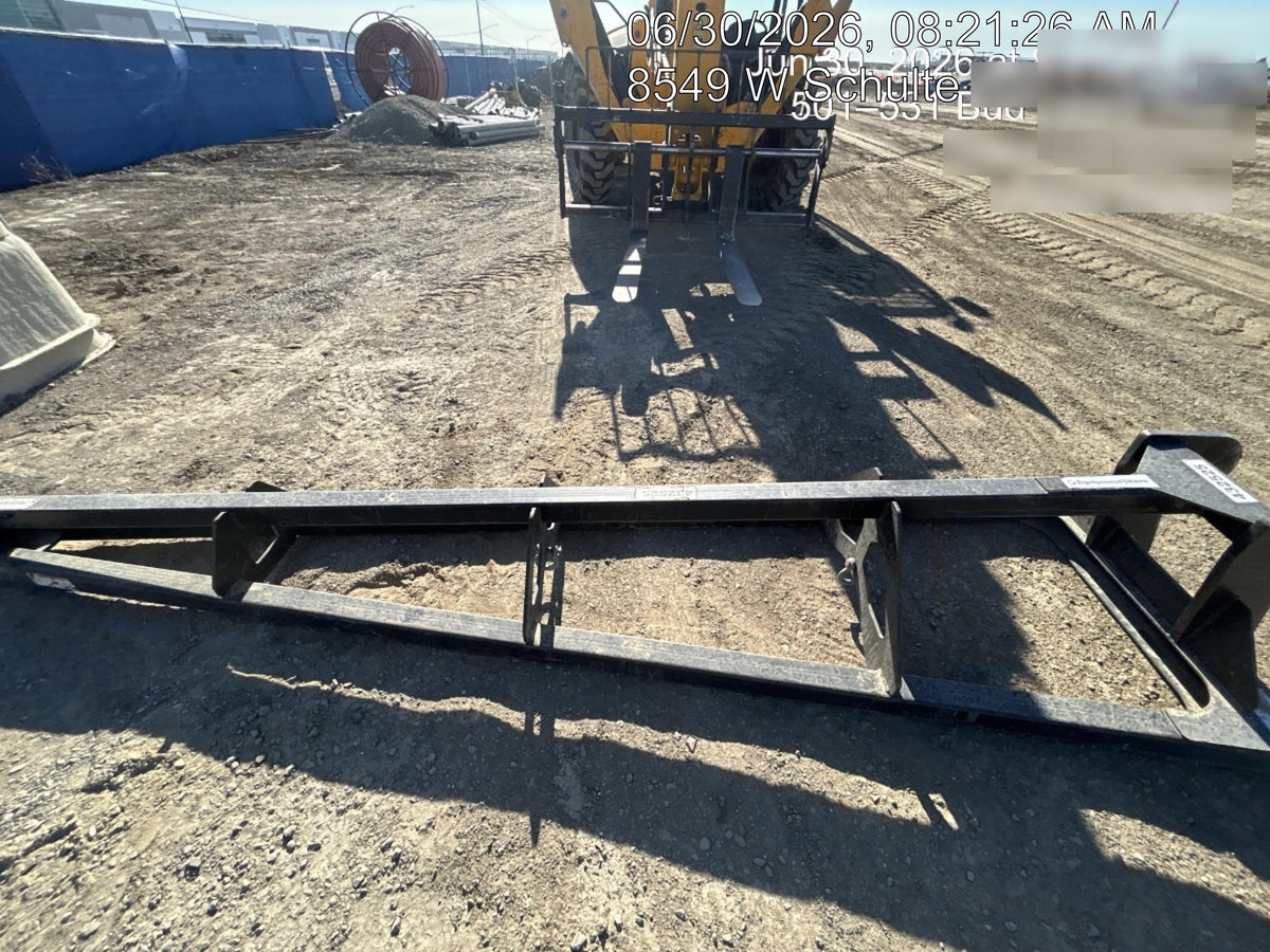 2024 JLG 1001275853
