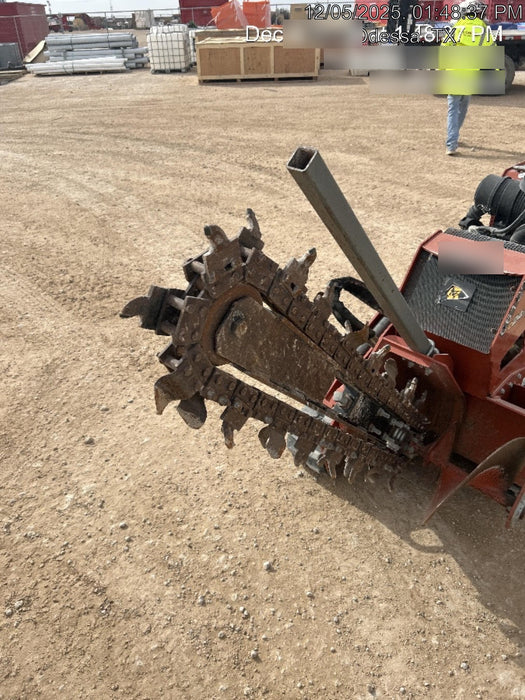 2020 DITCH WITCH C24XA