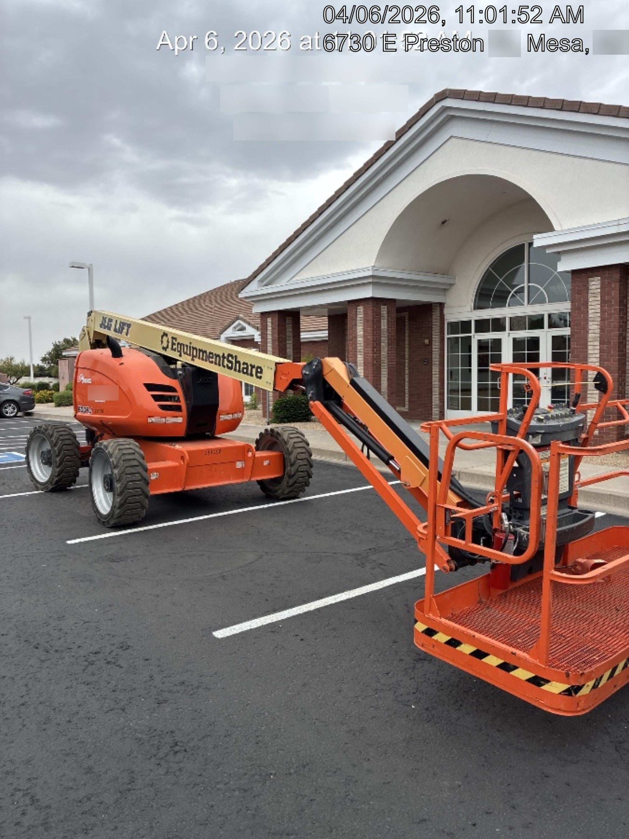2022 JLG 600AJ