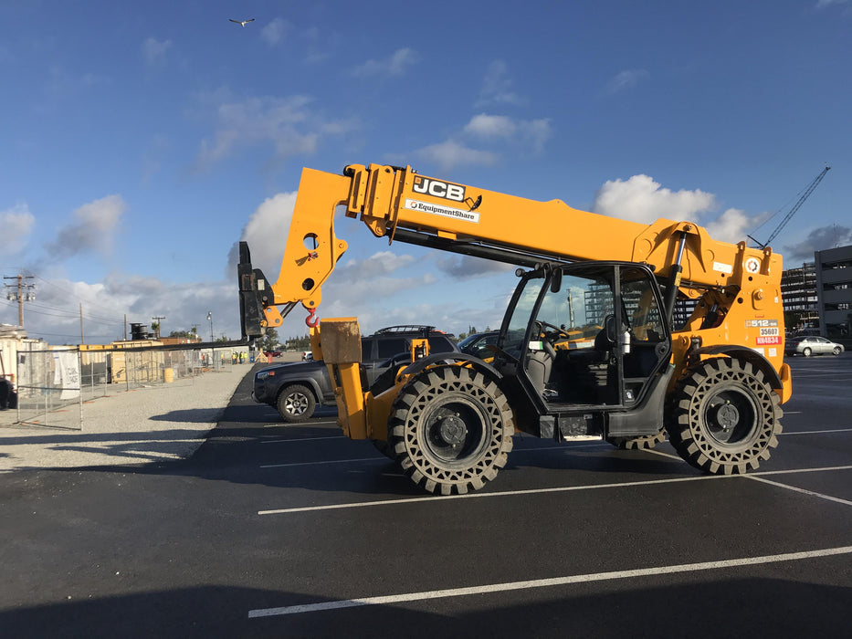 2019 JCB 512-56