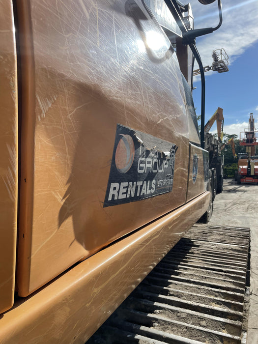 2016 Case CX300D CAB A/C, 12' ARM, STEEL TRACKS, THUMB