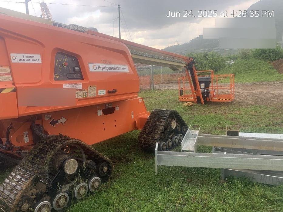 2021 JLG 660SJ Quad Track