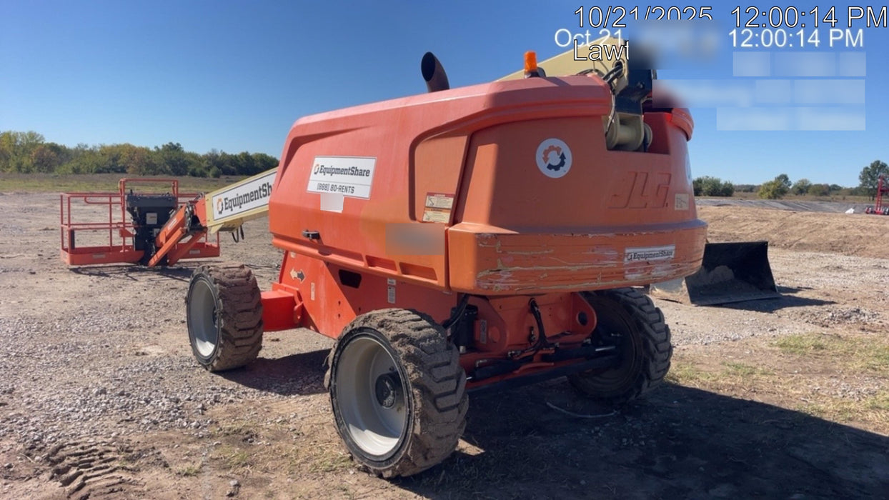 2019 JLG 660SJ