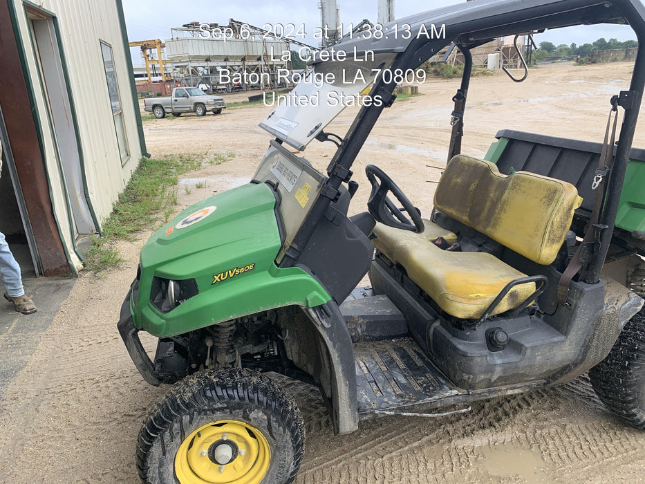 2020 John Deere XUV560E GATOR 4wd Utility Cart, Gas, 2 Seat, LED Strobe, Windshield Tempered Glass, Plastic Canopy, Wire Harness Kit, Backup Alarm