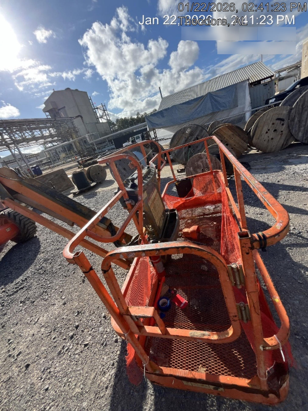 2021 JLG 600AJ