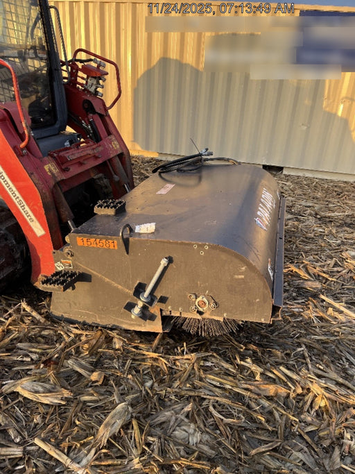 2021 PALADIN Sweepster SB72