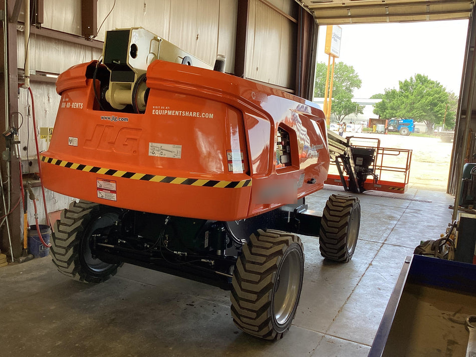 2025 JLG 660SJ