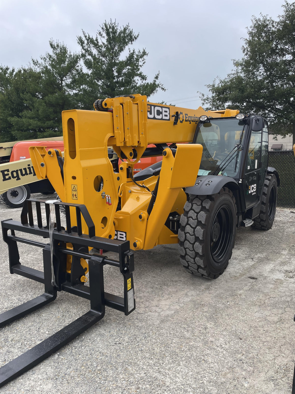 2026 JCB 512-56
