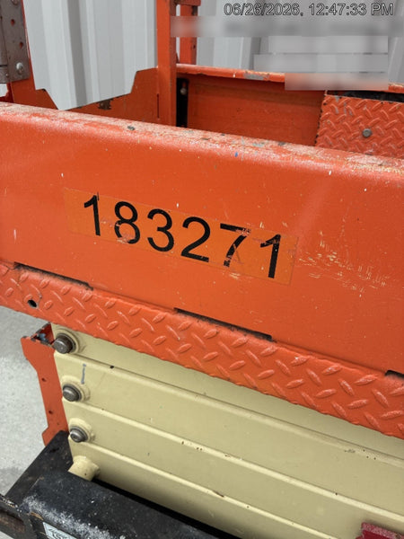 2021 JLG ES1932