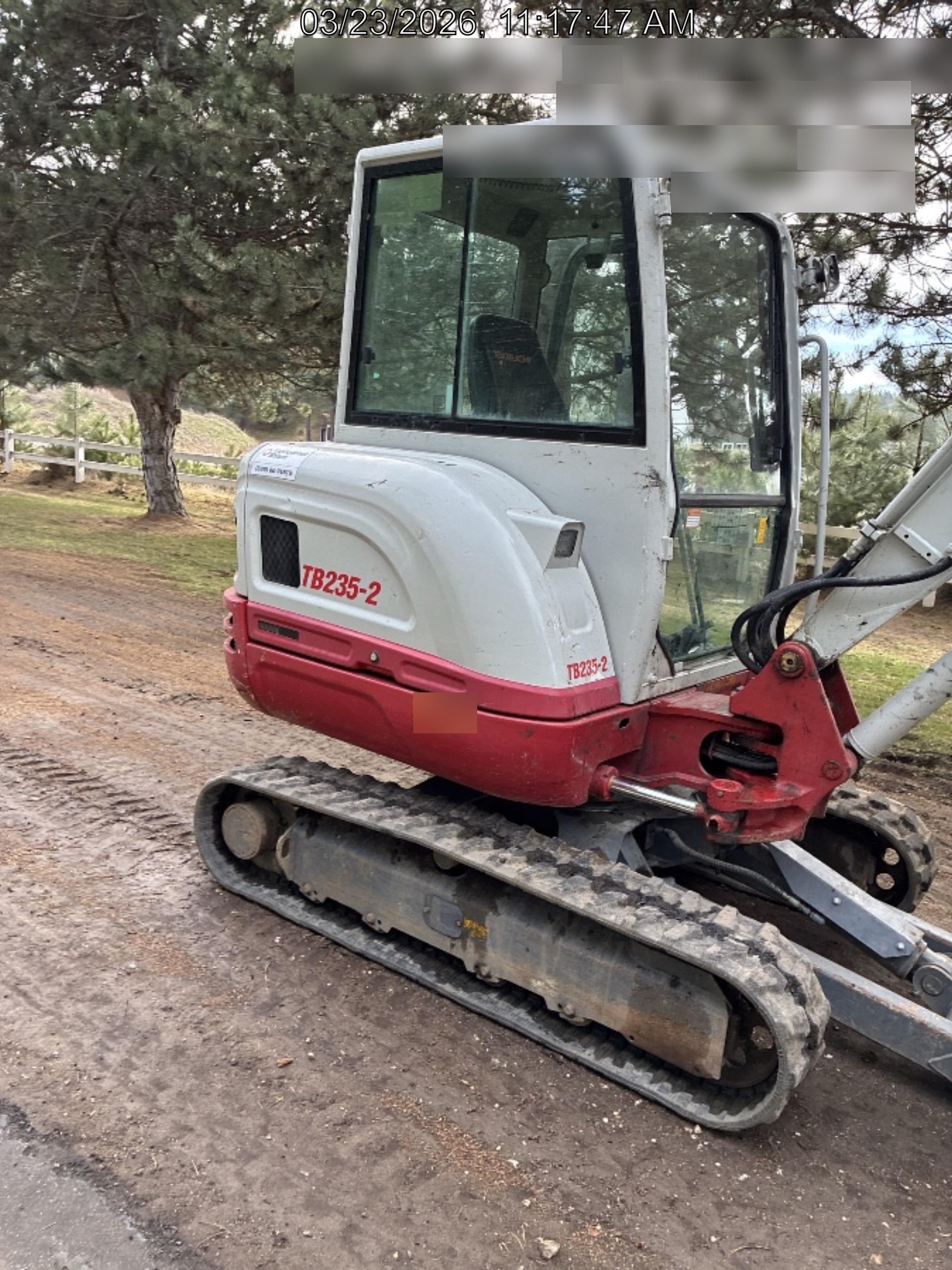 2021 TAKEUCHI TB235-2CR