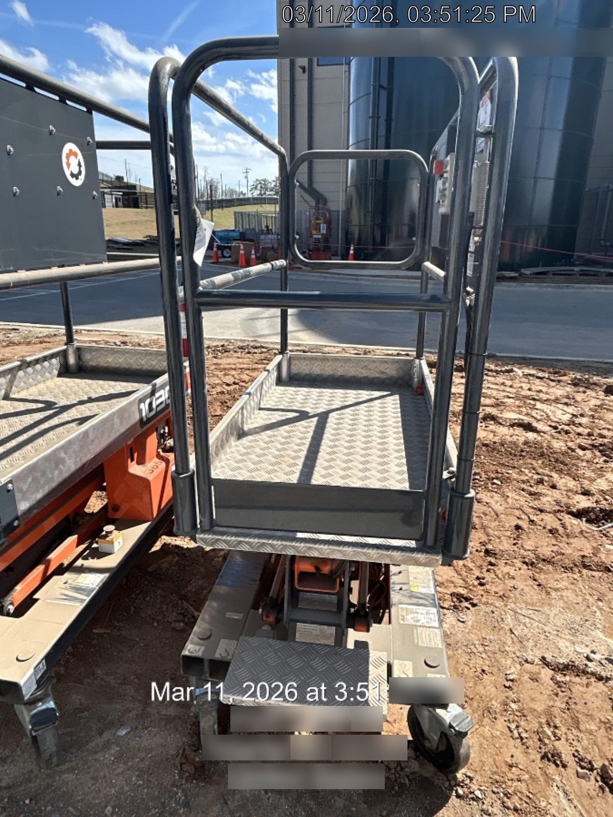 2023 JLG 1030P