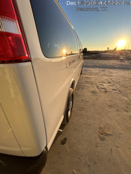 2025 CHEVROLET Express Van - Rental