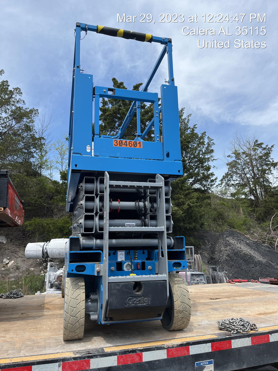 2023 GENIE GS-2632