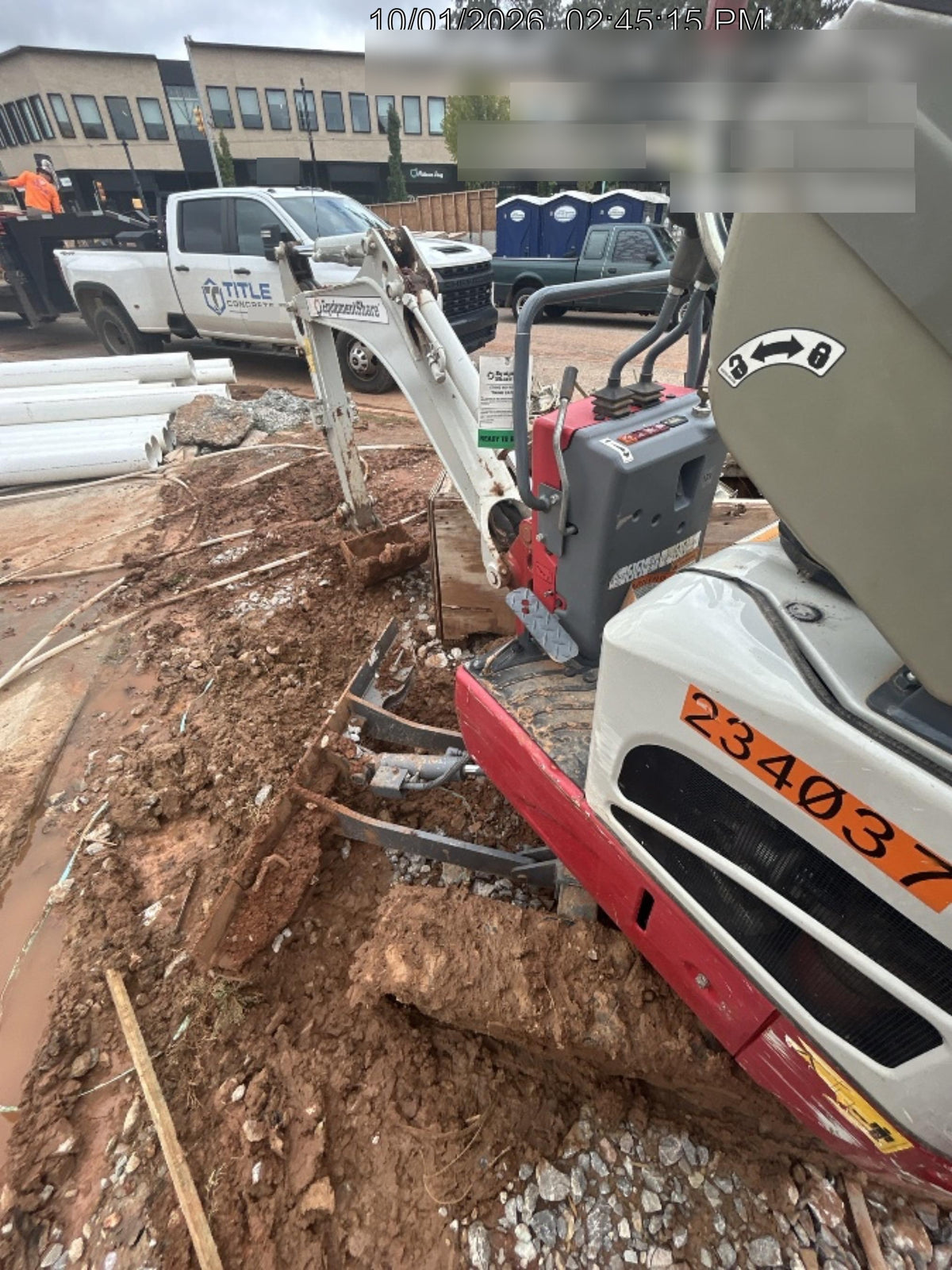 2022 TAKEUCHI TB210R