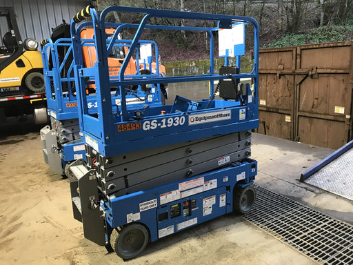 2019 Genie GS-1930 Half Height Swing Gate, 800W Inverter