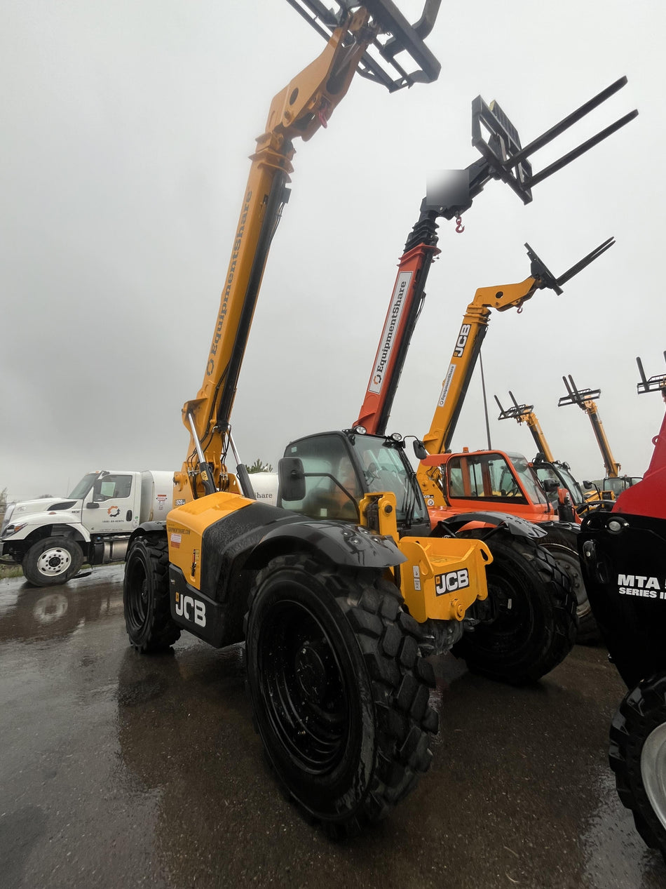 2025 JCB 509-42