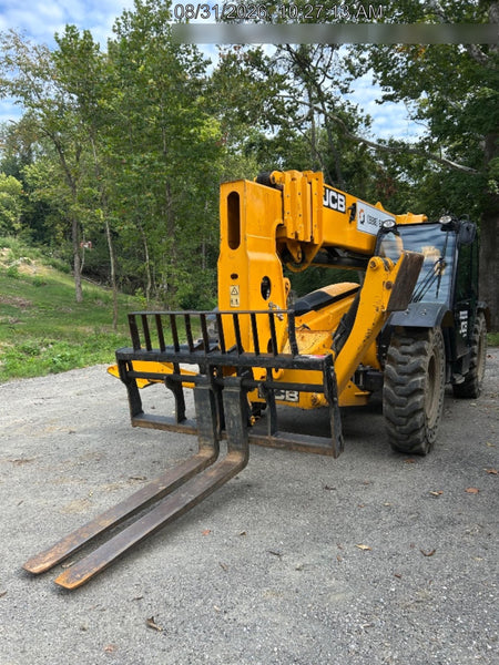 2022 JCB 510-56