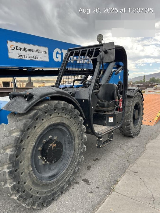 2018 GENIE GTH-1056