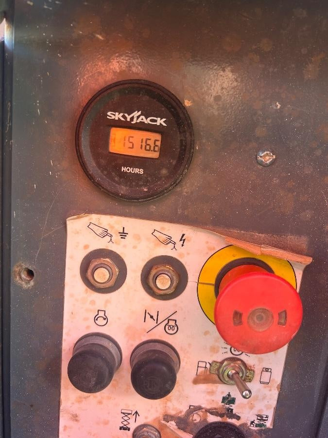 2018 SKYJACK SJ6832 RT