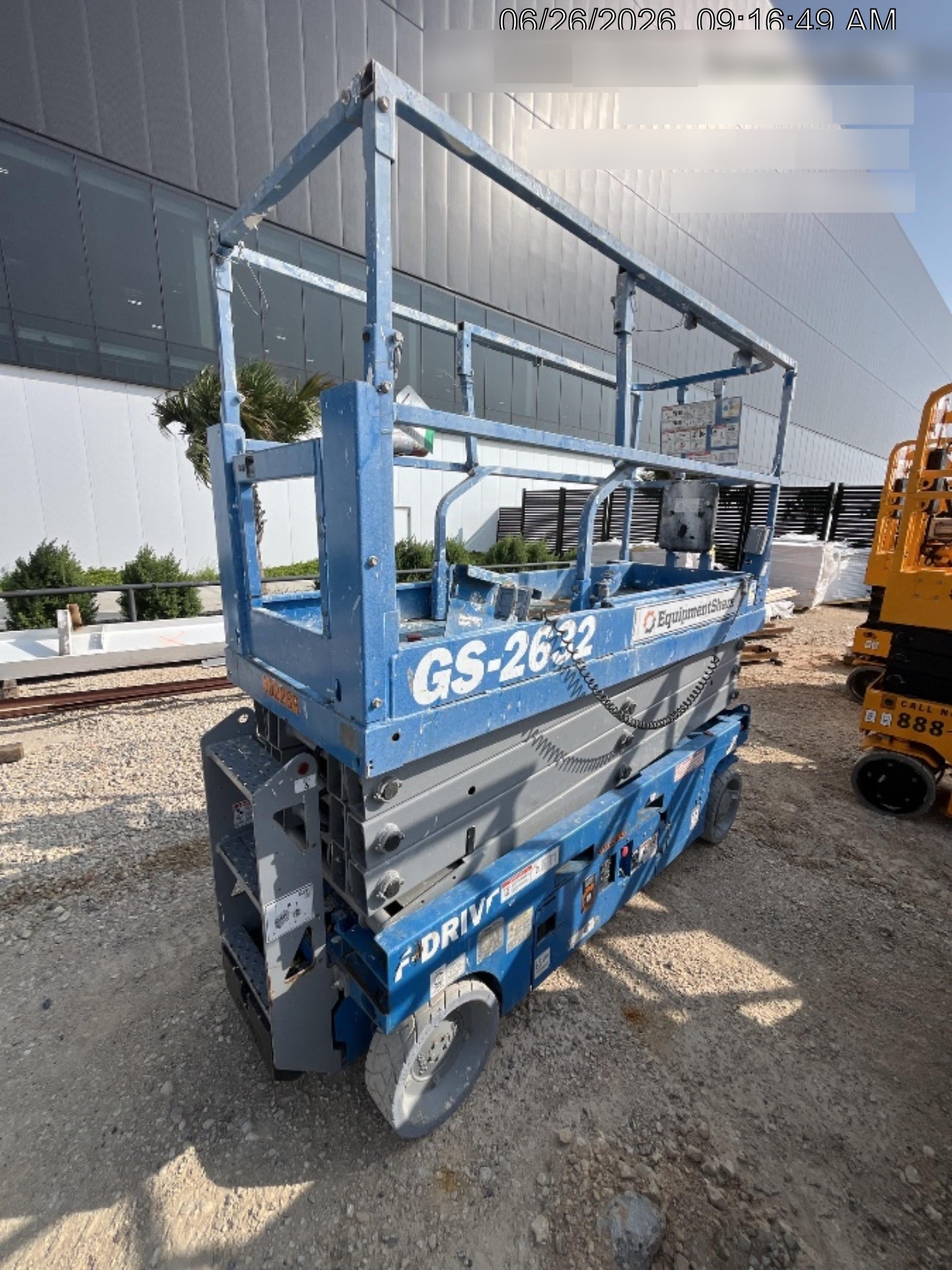 2023 GENIE GS-2632