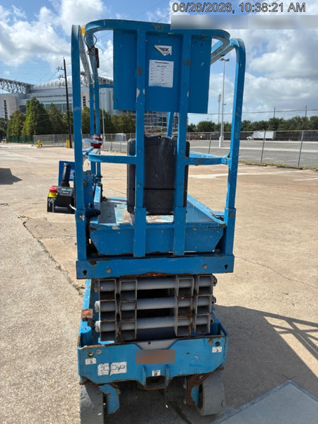 2019 Genie GS-1930 Fixed rails with chain Entry