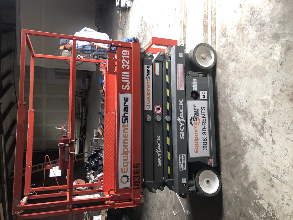 2018 SKYJACK SJIII-3219