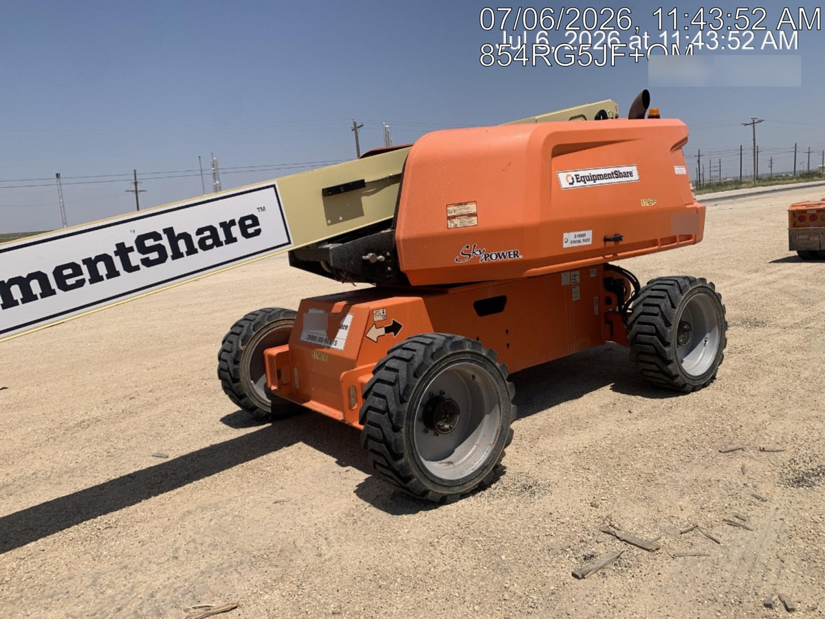 2021 JLG 660SJ