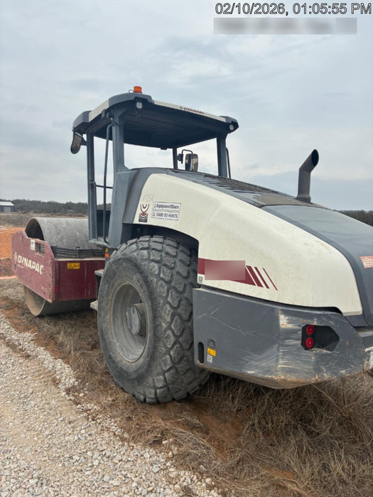 2021 DYNAPAC CA2500D