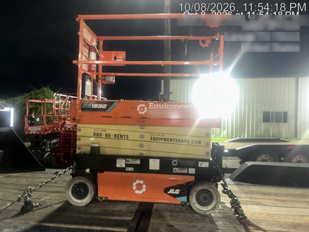 2025 JLG ES1932