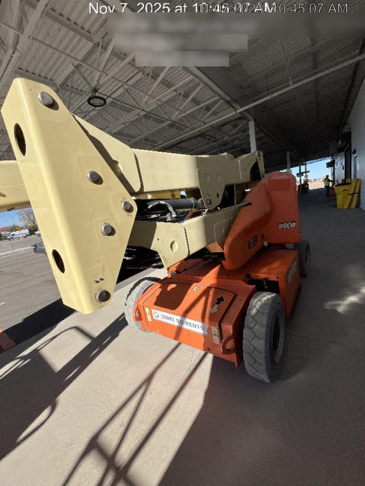 2019 JLG E400AJPN