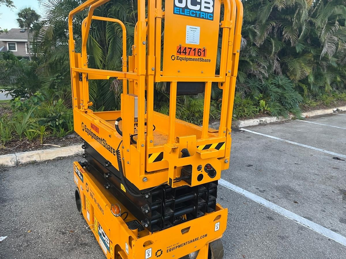 2024 JCB S1932E