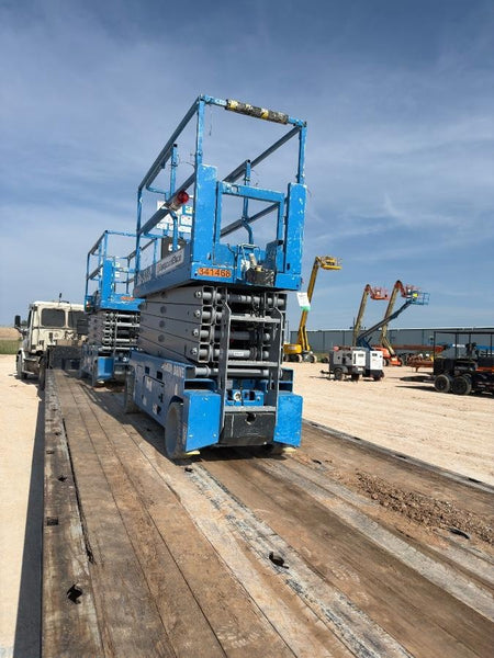 2023 GENIE GS-3232