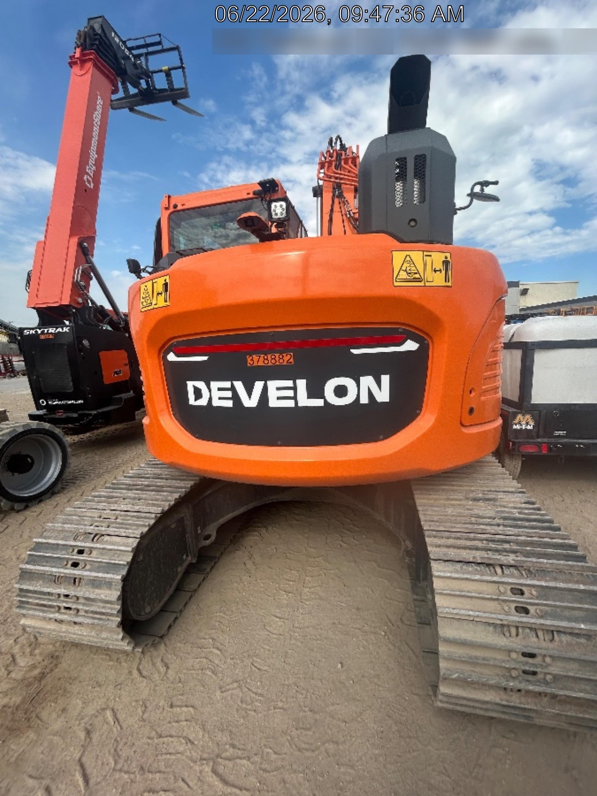 2022 DOOSAN DX140LCR-7