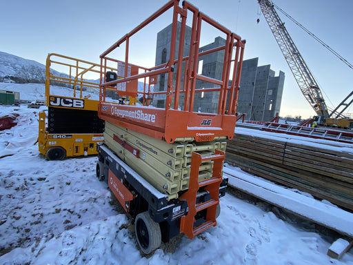 2022 JLG R4045