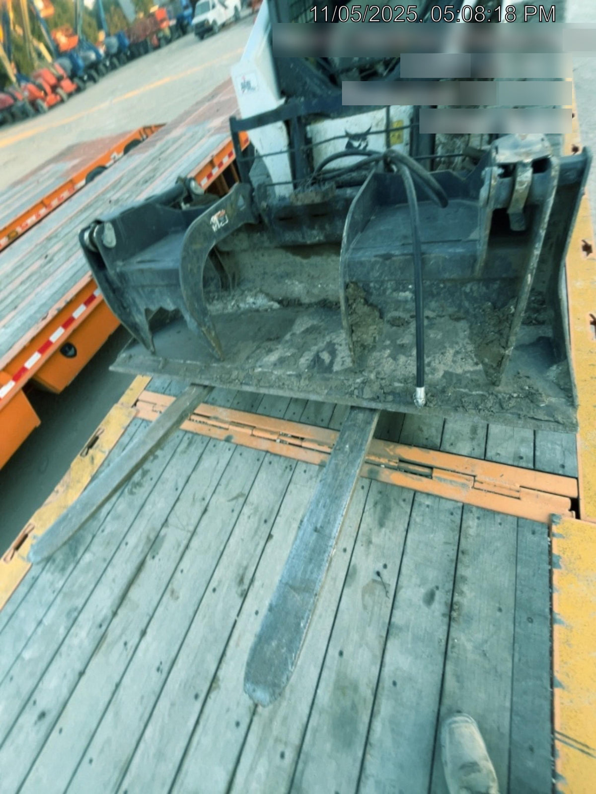 2025 ARROW MATERIAL HANDLING F5100CB - 72"