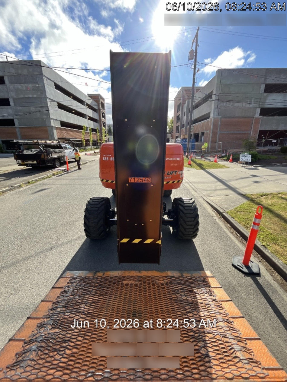 2026 JLG 800AJ