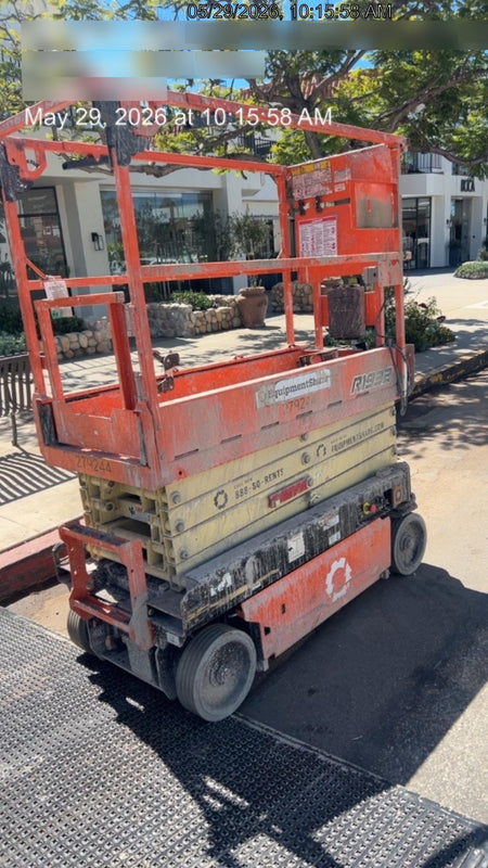 2022 JLG R1932