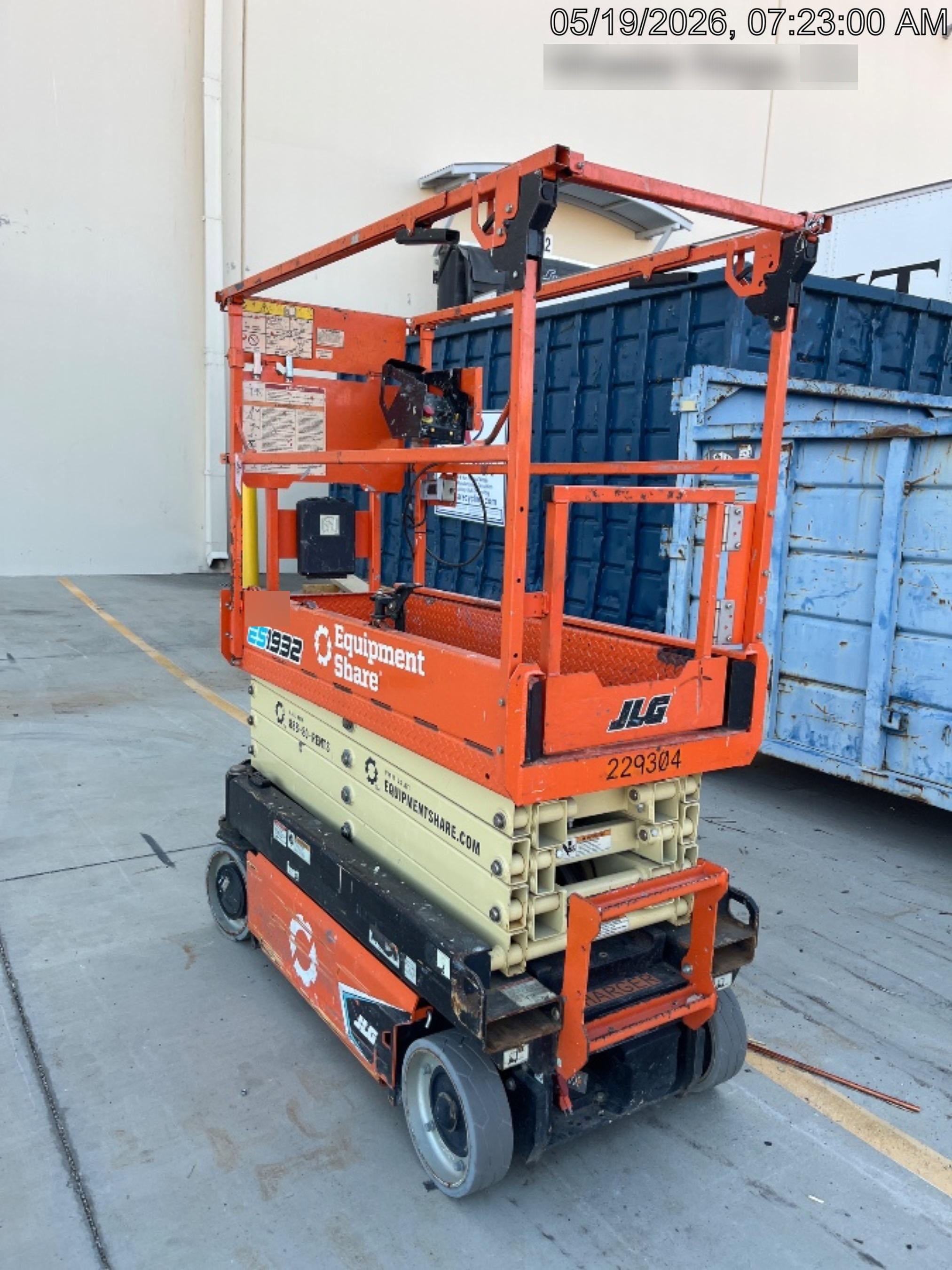 2022 JLG ES1932