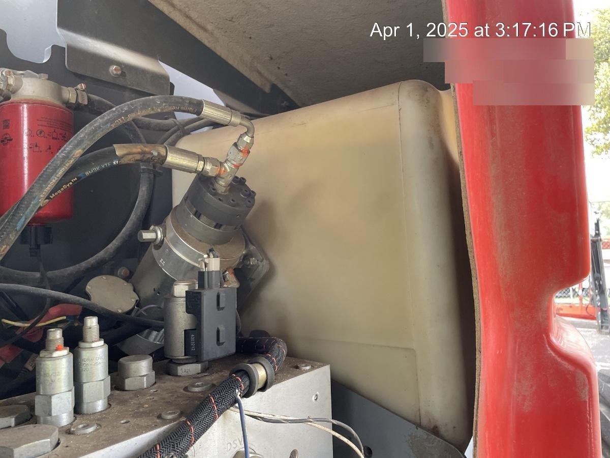 2019 SKYJACK SJ86T